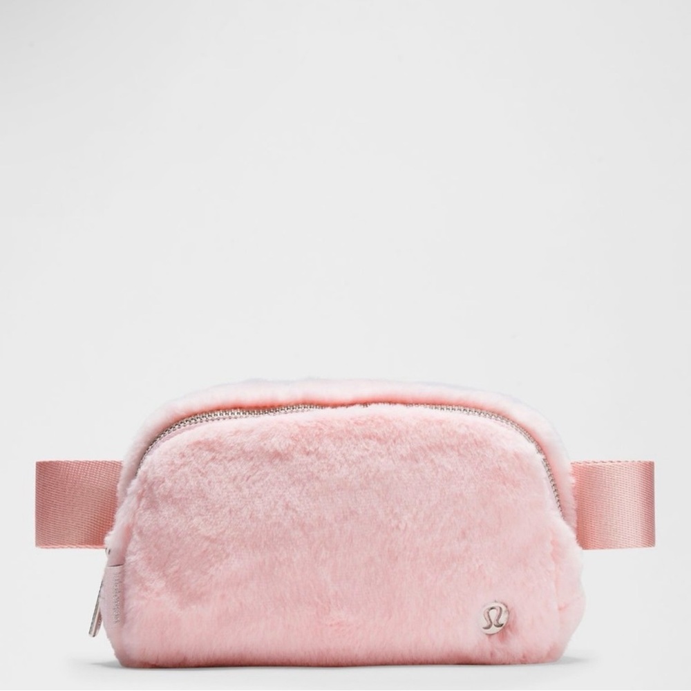 NWT Lululemon Strawberry Milkshake Furry Belt Bag